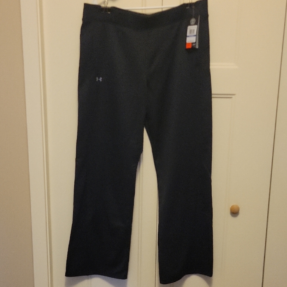 NWT Under Armour Cold Gear Loose Black Pants